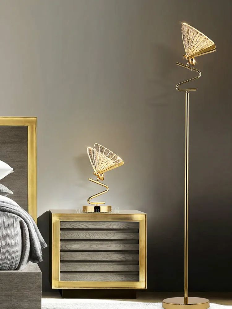 BUTTERFLY table lamp by Romatti