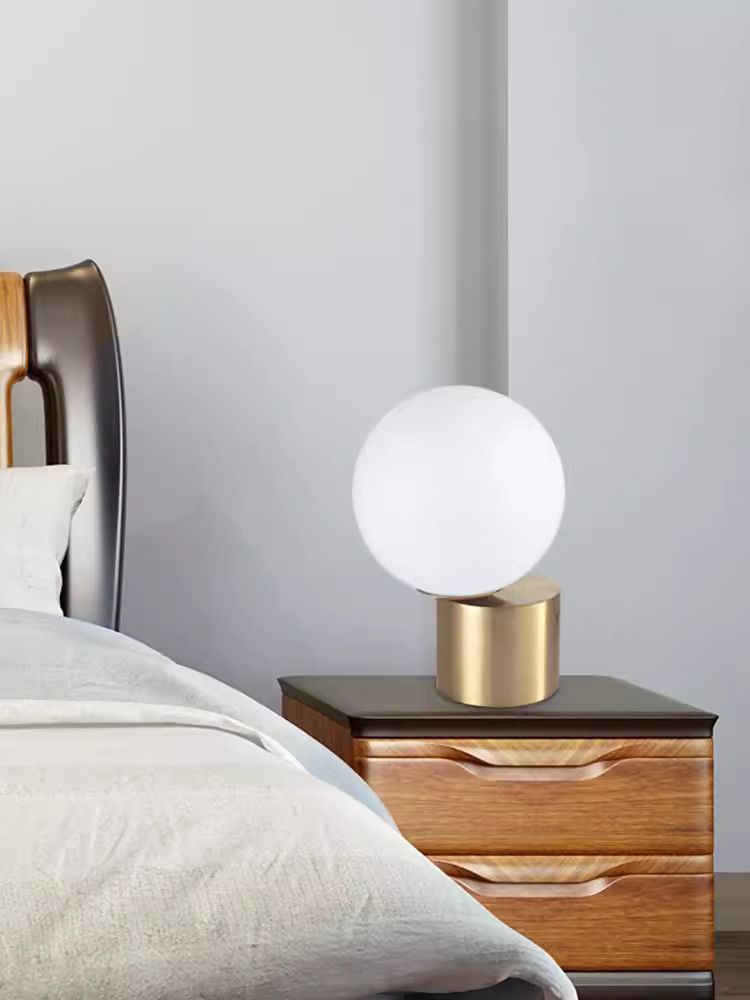 AFERES by Romatti table lamp