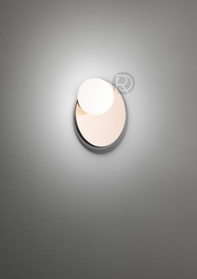 Illuminated mirror CIRC by Estiluz