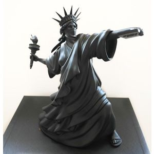 LIBERTY statuette by Romatti
