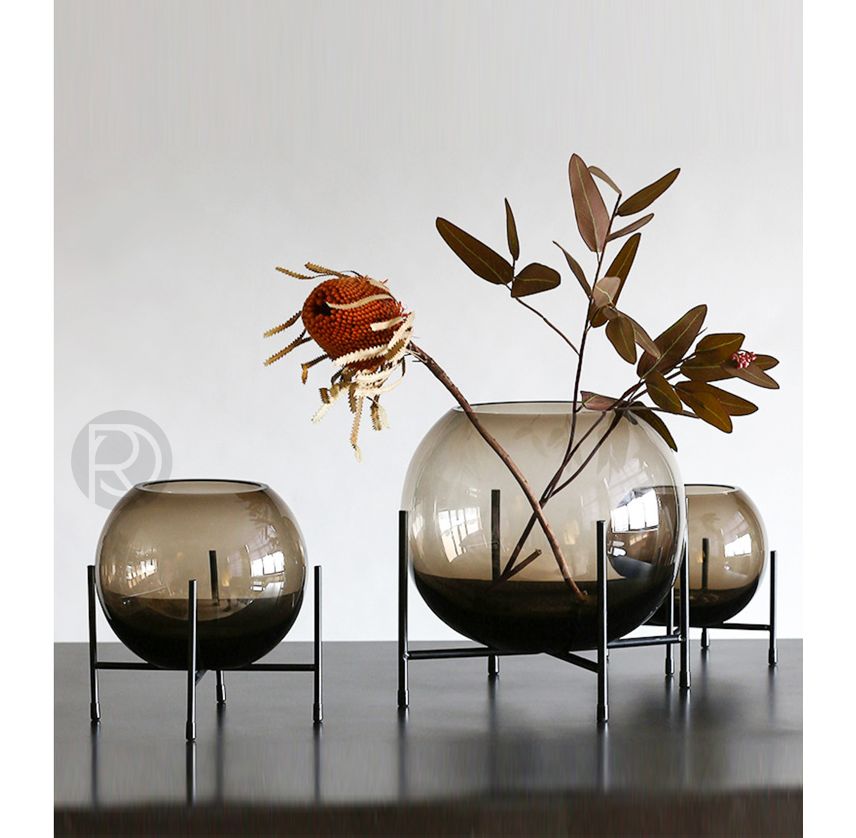 Designer vase LORO by Romatti