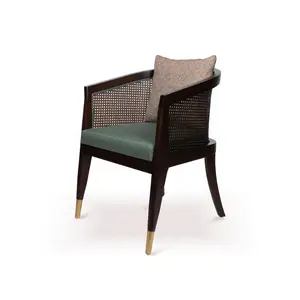 Дизайнерский деревянный стул ICONY by Romatti