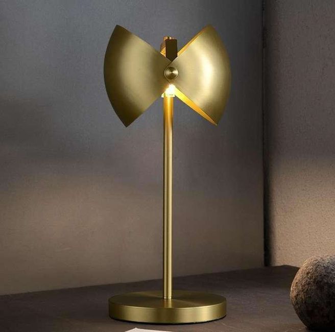 VANETTA by Romatti Table lamp