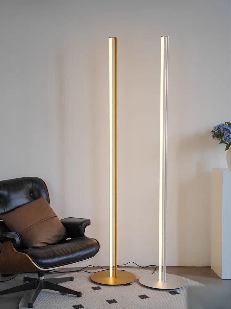 Floor lamp ILLION by Romatti