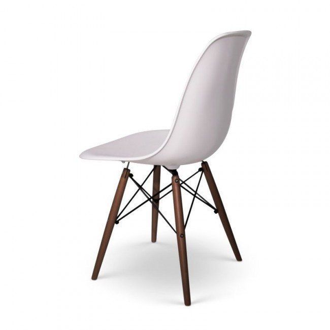 DSW chair by Romatti