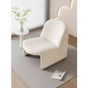 Дизайнерское кресло для кафе и ресторана CASSIE by Romatti
