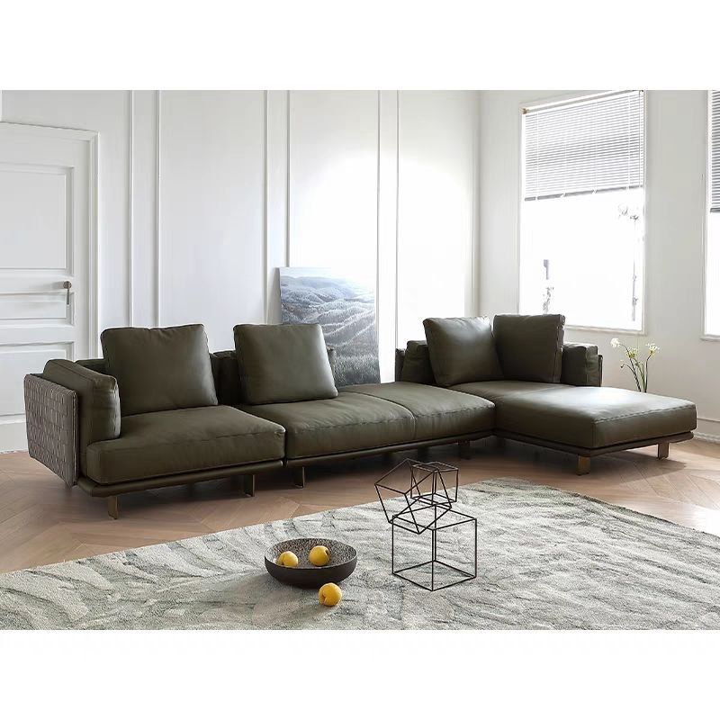 LIPSI sofa by Romatti