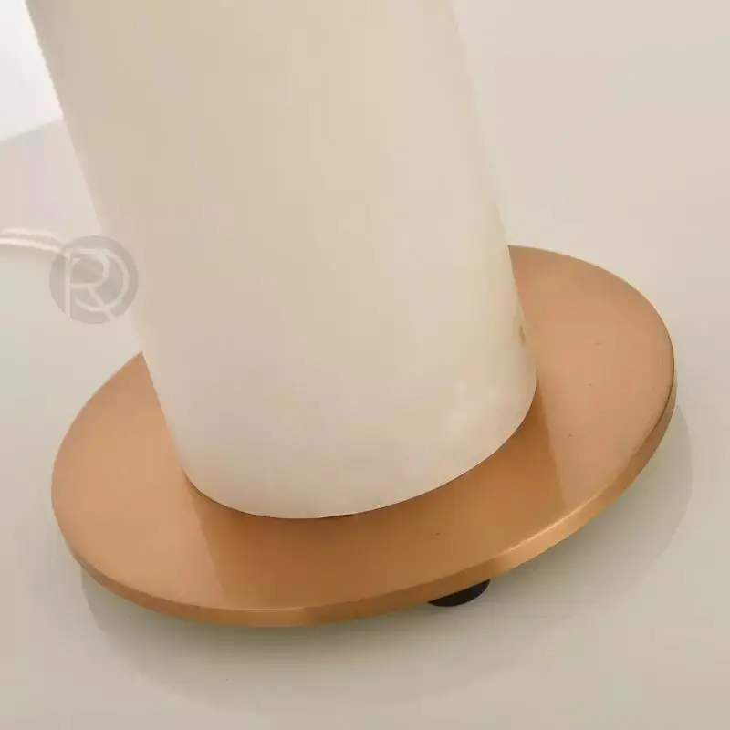 Дизайнерская настольная лампа MATTHEW by Romatti