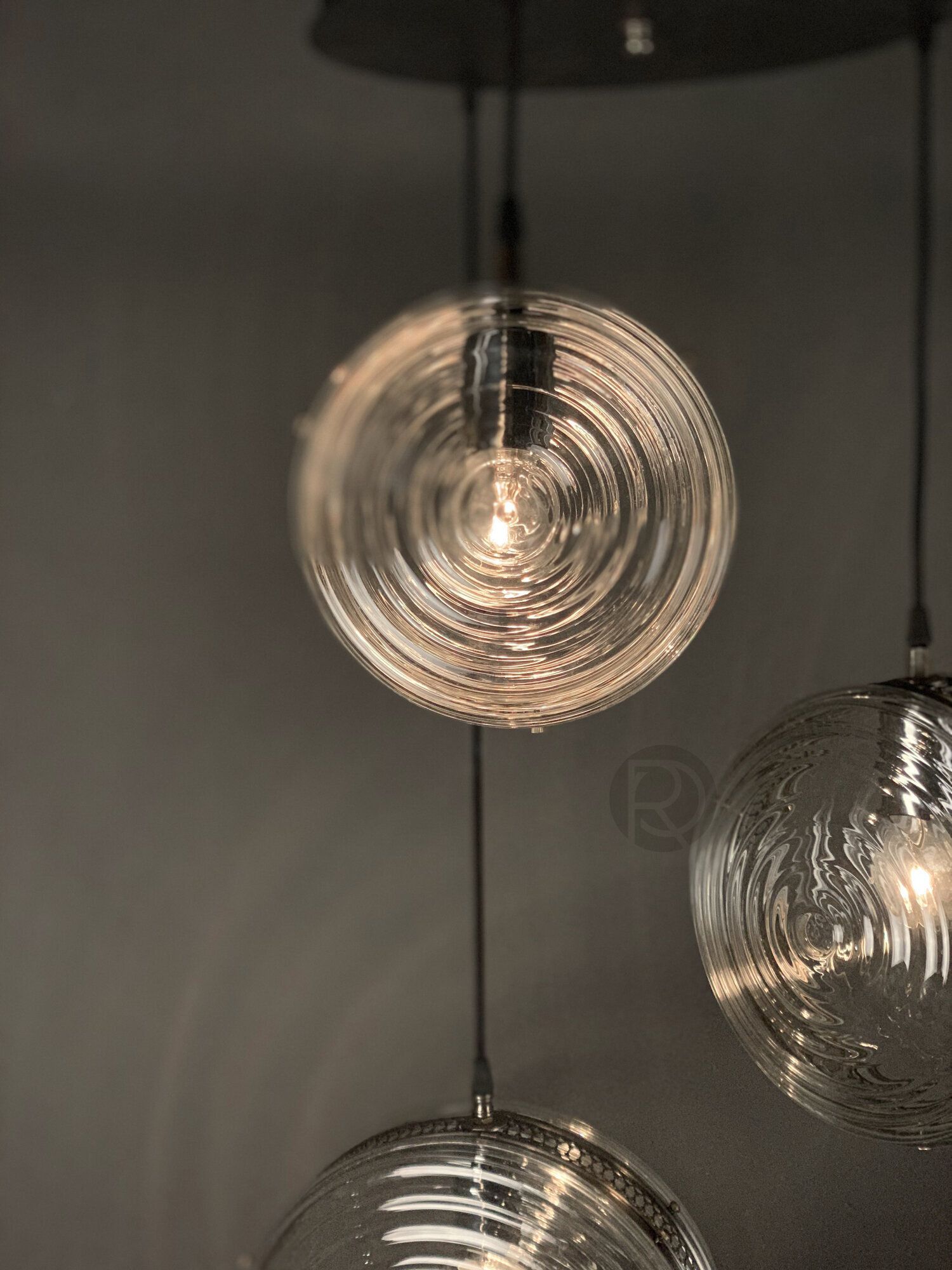 Hanging lamp VELA by Romatti Lighting