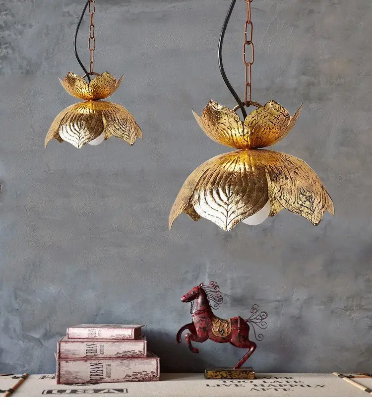 Lotus chandelier by Romatti