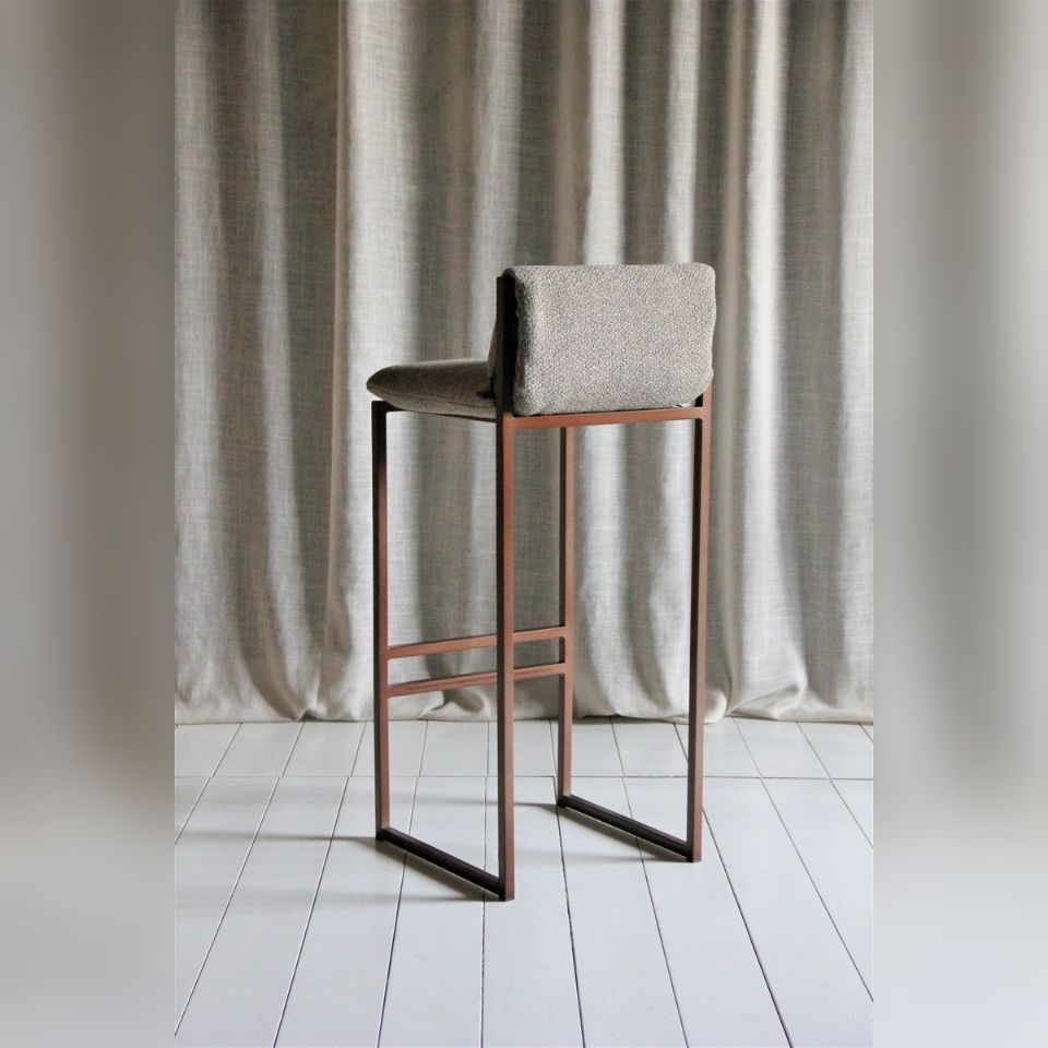 SPARROW Bar stool by Vips and Friends
