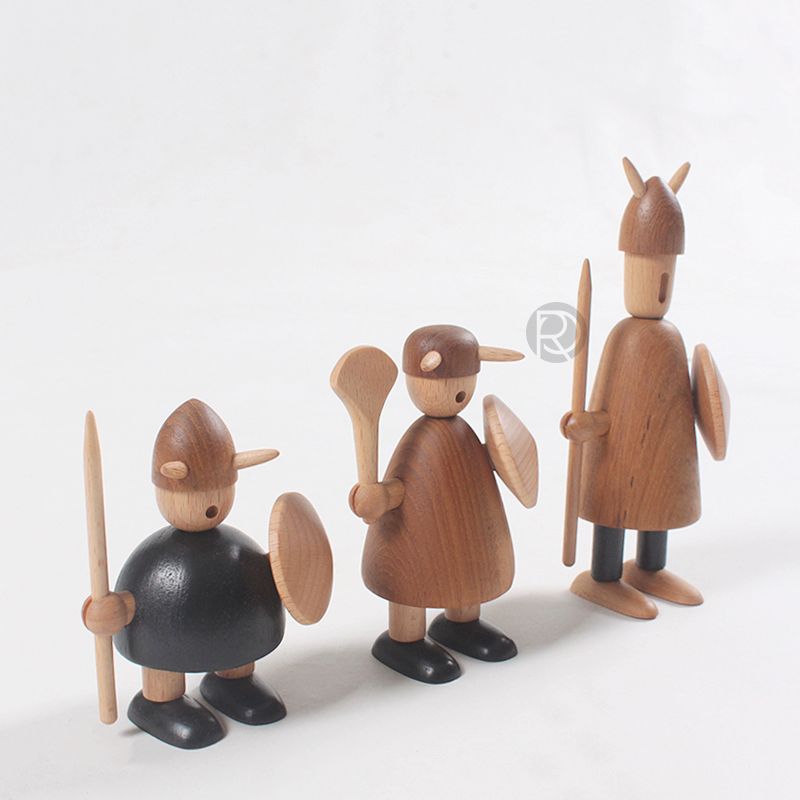WOODEN GNOME statuette by Romatti
