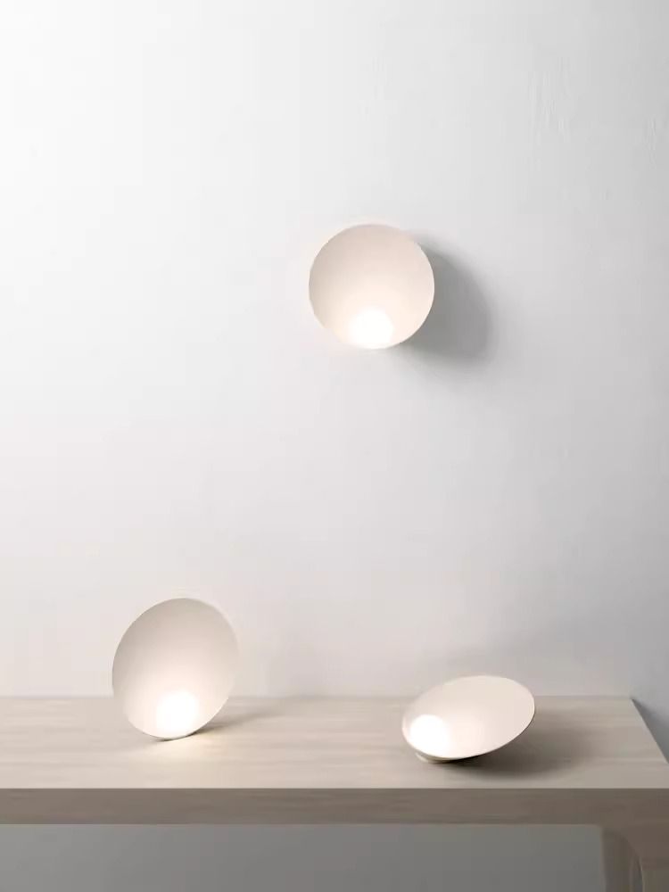 MUSERA by Romatti table lamp