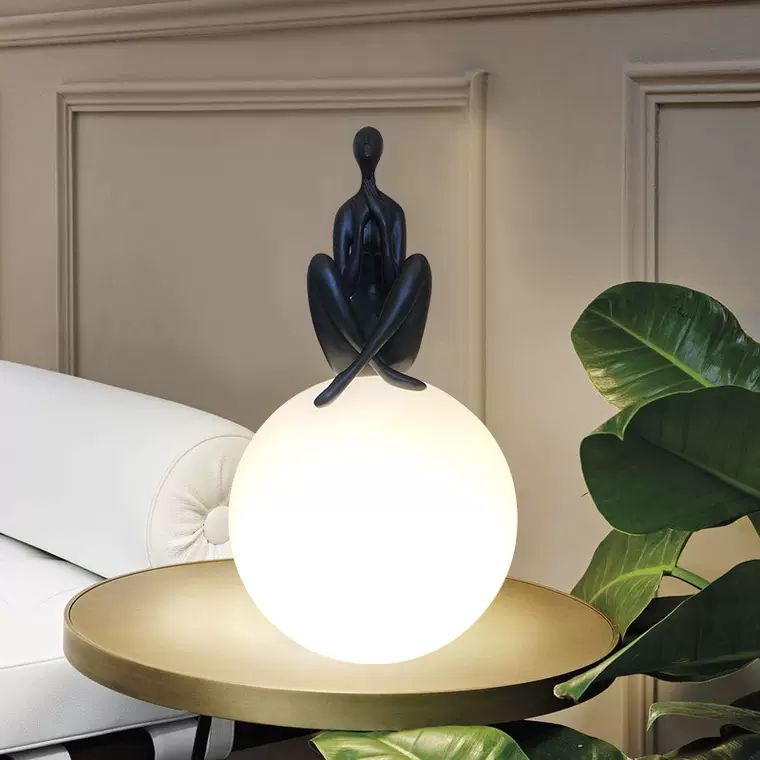 Table lamp UMANO by Romatti