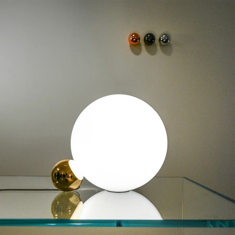 COPYCATY by Romatti Table Lamp
