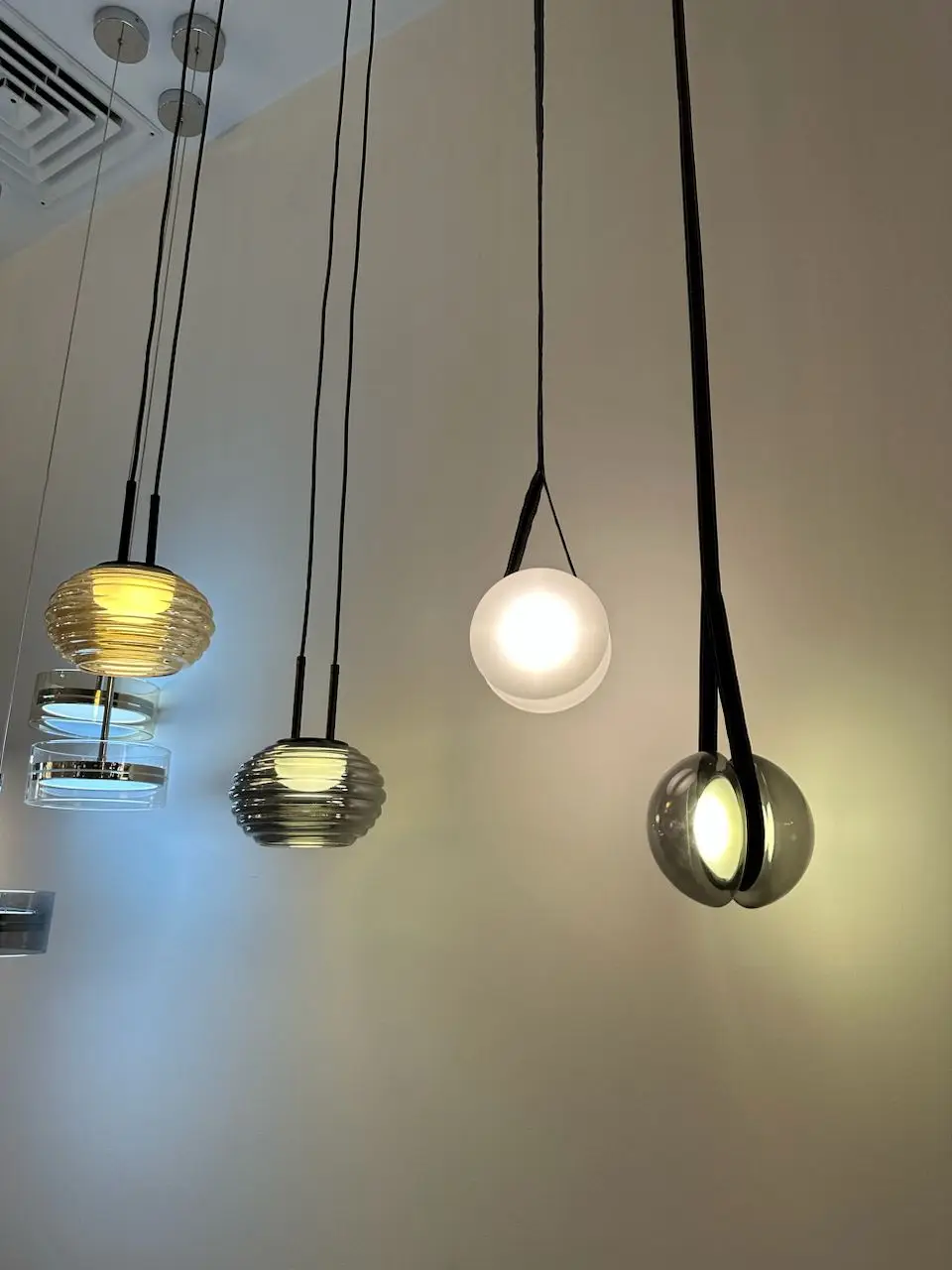 Designer hanging lamp BACI by Romatti