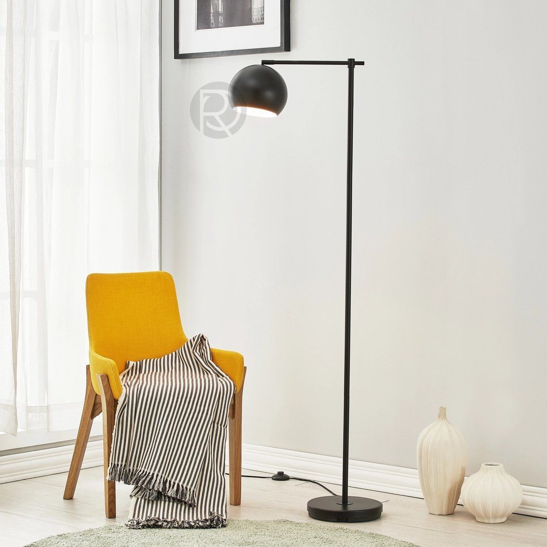 Mobley floor lamp by Romatti