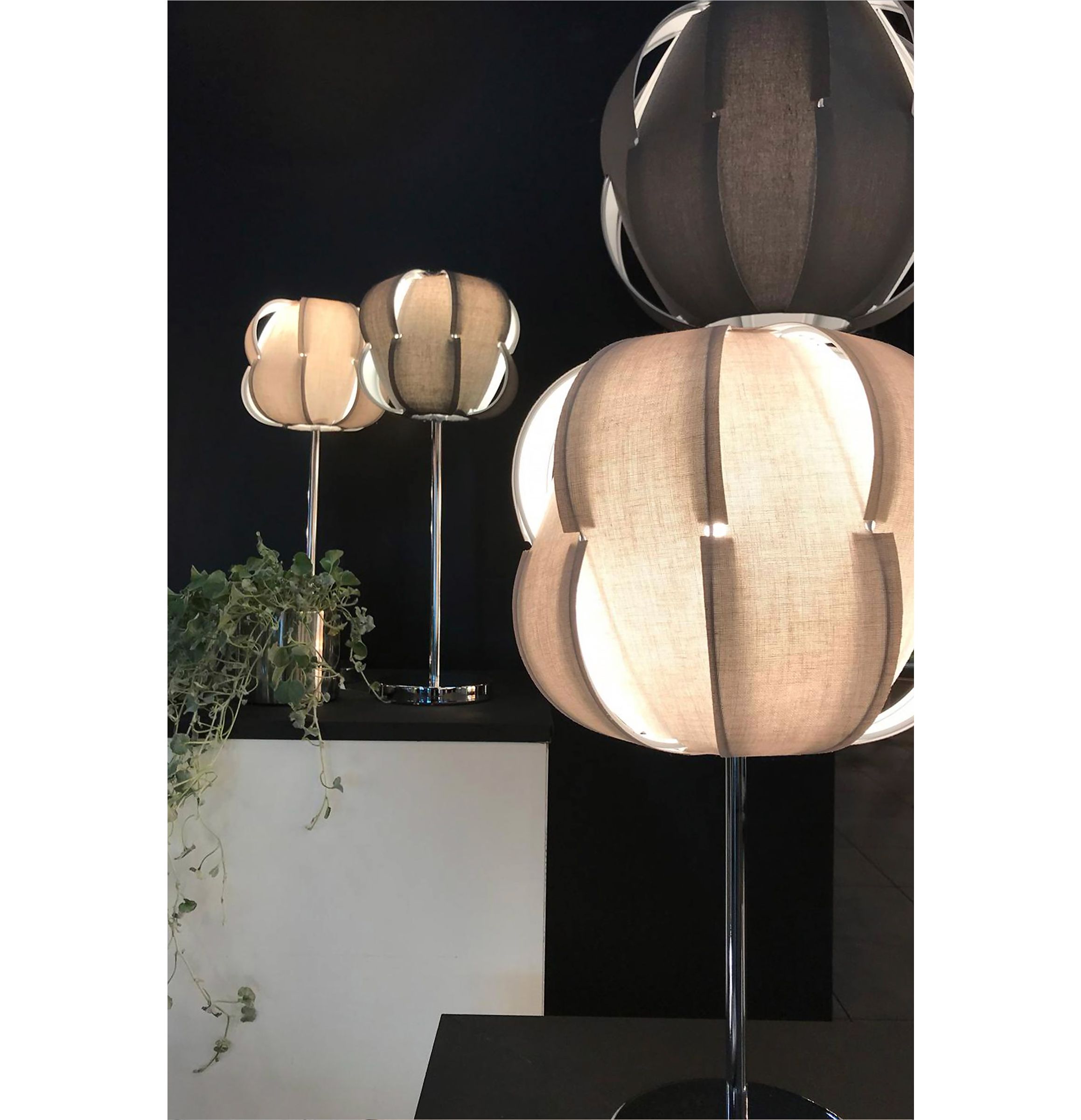 Table lamp PAVOT by Globen 