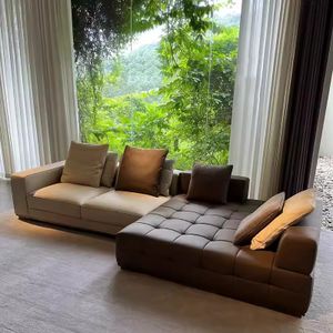 Дизайнерский диван для кафе UKIO by Romatti