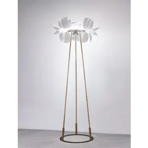 GINGERINA floor lamp by Romatti