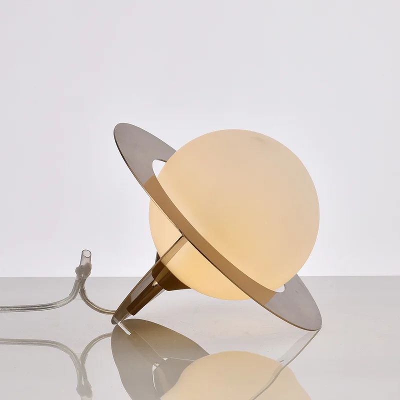 Saturn by Romatti Table lamp