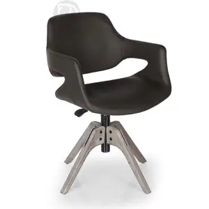 ERA SAM chair by Romatti
