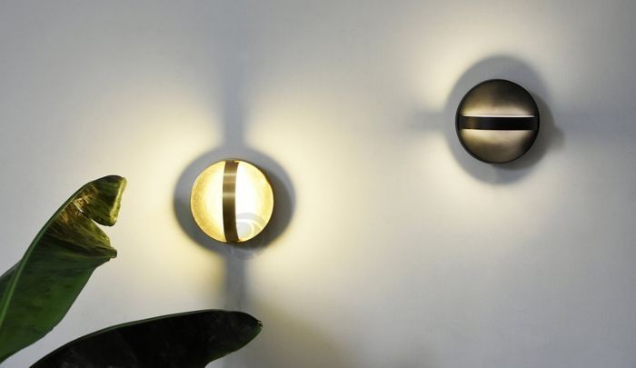 Wall lamp PLUS by Eno Studio 