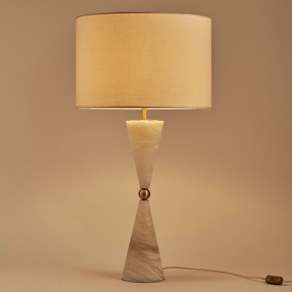 Настольная лампа SILHOUETTE by Matlight Milano