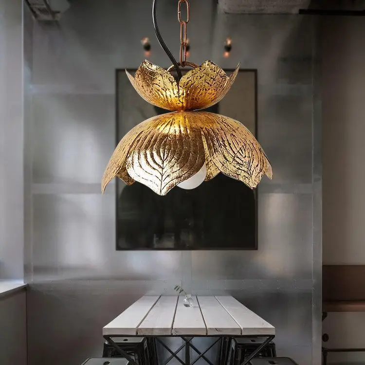 Lotus chandelier by Romatti