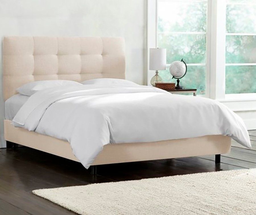 Кровать двуспальная с мягкой спинкой 160х200 см белая Alice Tufted Talc